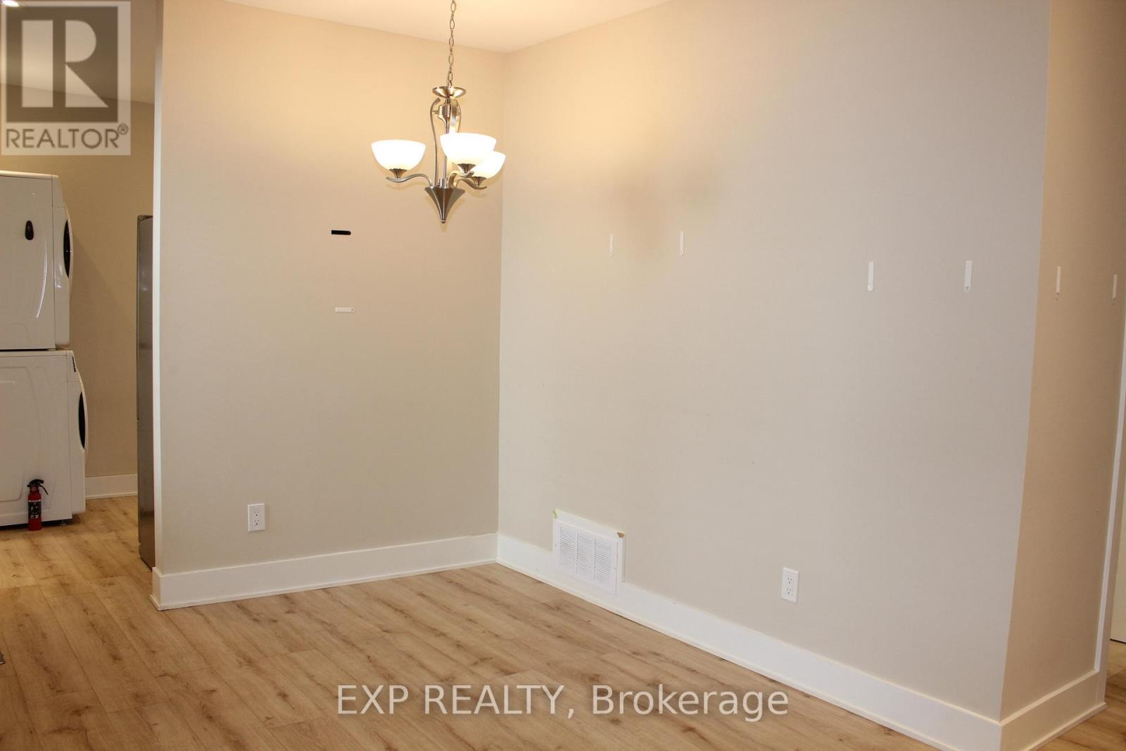 Residential Lease in Smiths Falls 5