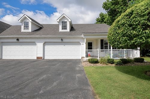 6501 Bayside Dr, Madison, OH, 44057-2268 | Card Image