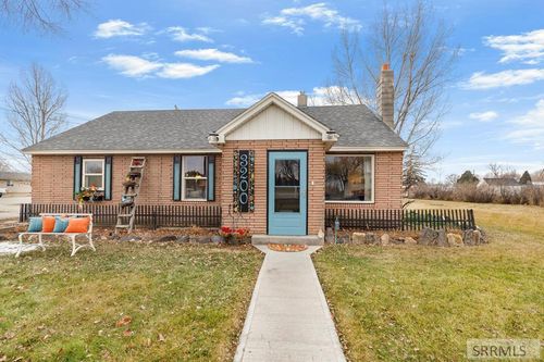 3200 Rawson St, Ammon, ID, 83406-7643 | Card Image