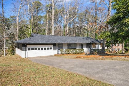 2636 Whiteleigh Ct Ne, Atlanta, GA, 30345-1437 | Card Image