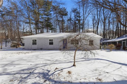 5141 Butterfield Dr, Winston-Salem, NC, 27105-3342 | Card Image