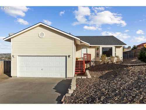 1314 Sw 11th Ct, Pendleton, OR, 97801 | Card Image