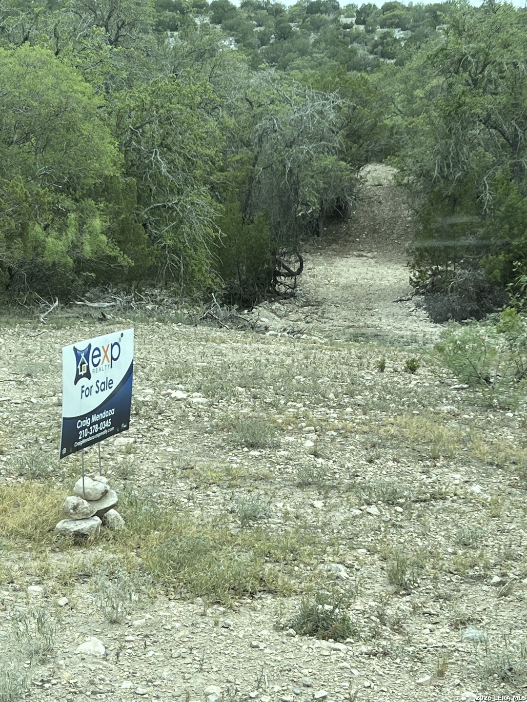 Land in Rocksprings 2