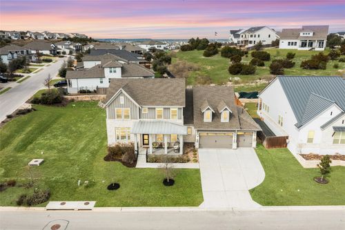 121 Starfire Dr, Dripping Springs, TX, 78620-2229 | Card Image