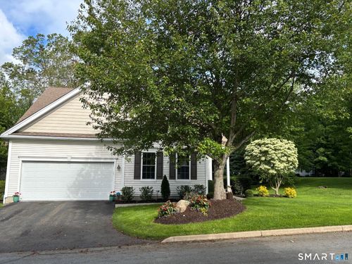 146-146 Country Club Dr, Oxford, CT, 06478-1189 | Card Image