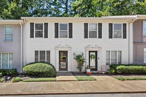 7455 S Germantown Sq, Germantown, TN, 38138 | Card Image