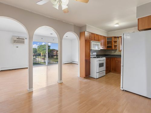 apt-3n-8059 84th St, Justice, IL, 60458-2371 | Card Image