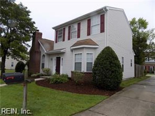 842 Worcester Way, Newport News, VA, 23602-8866 | Card Image