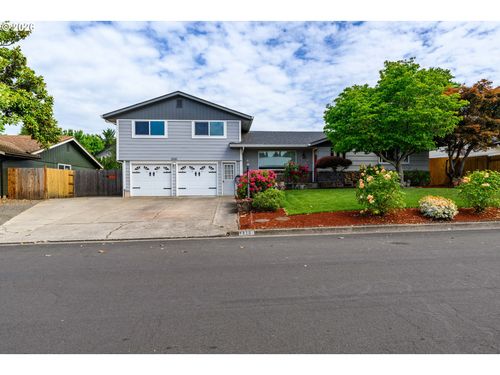 1830 Yolanda Ave, Springfield, OR, 97477-1642 | Card Image