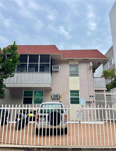 10 - 533 Meridian Ave, Condo with 0 bedrooms, 1 bathrooms and null parking in Miami Beach FL | Image 1