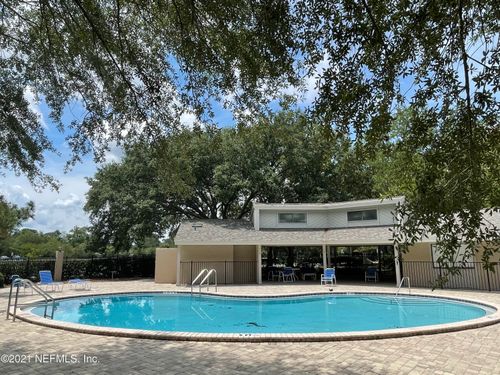 1064-3801 Crown Point Rd, Jacksonville, FL, 32257-7804 | Card Image