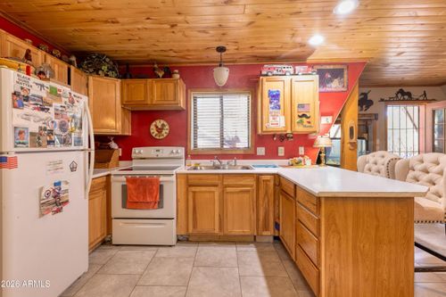 3155 Aspen Rd, Overgaard, AZ, 85933-5021 | Card Image