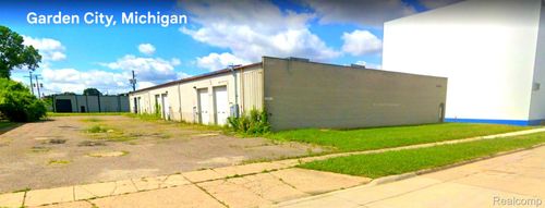32841 Parklane St, Garden City, MI, 48135-1529 | Card Image