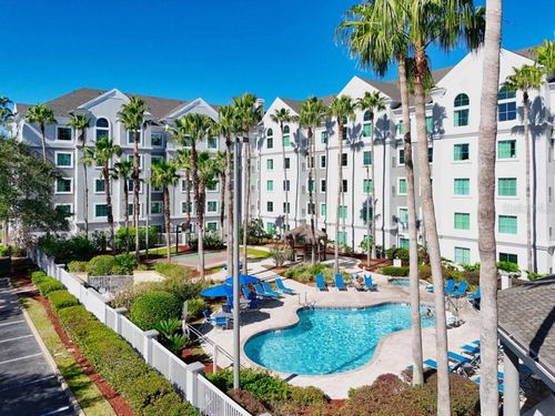 318-8303 Palm Pkwy, ORLANDO, FL, 32836-6438 | Card Image