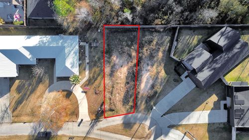 10932 Bluebird Place, Conroe, TX, 77385 | Card Image