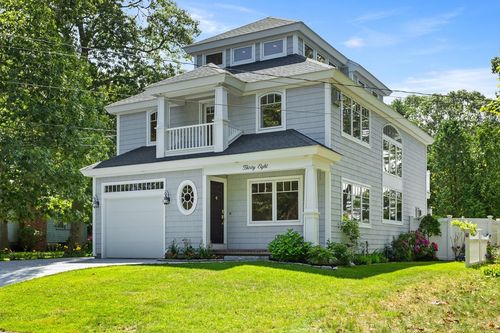 38 Ivy St, Wareham, MA, 02571-2801 | Card Image
