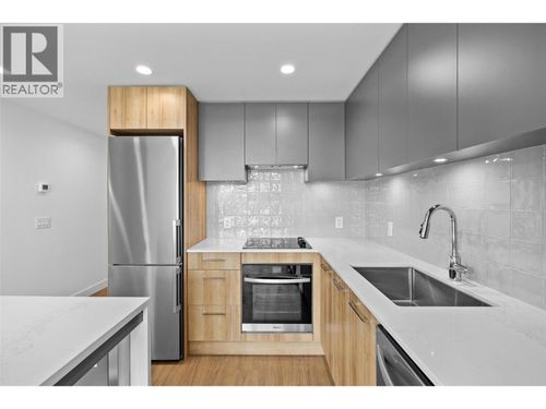 803-3699 Capozzi Rd, Kelowna, BC, V1W0G3 | Card Image