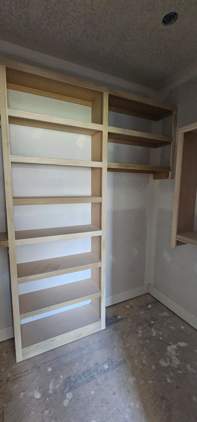 View of storage room | Image 10