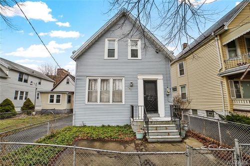 203 French St, Buffalo, NY, 14211-1542 | Card Image