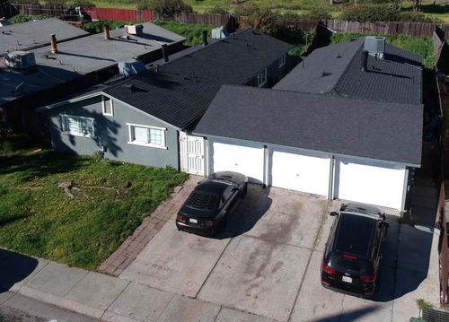 9561 Kelley Dr, Stockton, CA, 95209-1579 | Card Image