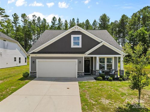 7628 Tanglewood Way, Denver, NC, 28037-9227 | Card Image