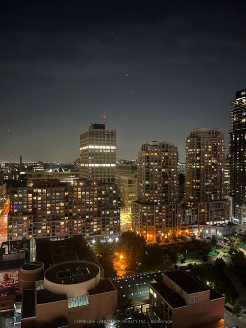 501 Yonge St, Toronto, ON, M4Y0G8 | Card Image