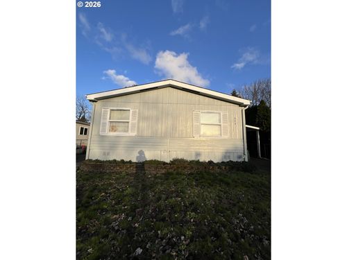 333 Lacasa St, Eugene, OR, 97402 | Card Image