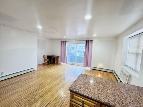 13023 58th Rd, Flushing, NY, 11355-5112 | Card Image