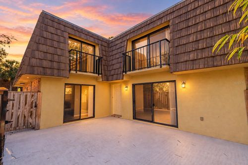 356-5382 Elm Ct, ORLANDO, FL, 32811-3085 | Card Image