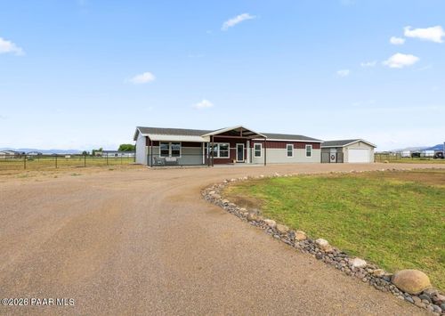 26320 N Vineyard Ln, Paulden, AZ, 86334 | Card Image