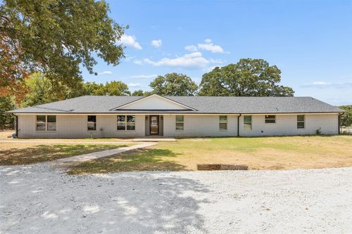 1111 Riley Rd, Whitesboro, TX, 76273-6553 | Card Image