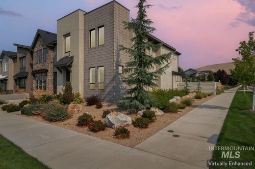 4446 E Parkcenter Blvd, Boise, ID, 83716-4741 | Card Image