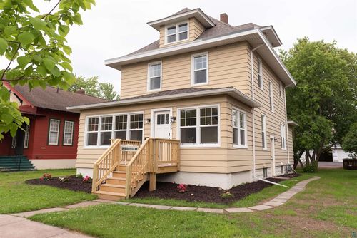 2335 John Ave, Superior, WI, 54880-4926 | Card Image