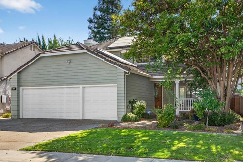 690 Larkspur Drive, Tracy, CA, 95376 | Card Image