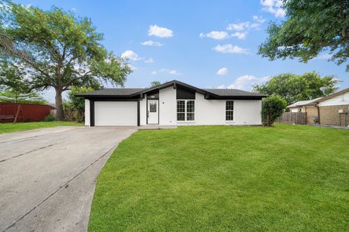 2118 Lamont Dr, Garland, TX, 75040-4182 | Card Image