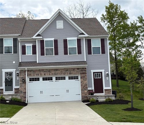 90 Pine Ave, Peninsula, OH, 44264-9741 | Card Image