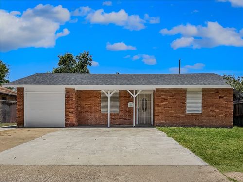 1814 Loritte Dr, Corpus Christi, TX, 78416-1519 | Card Image