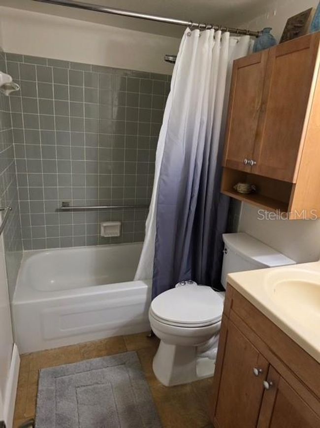 Bathroom | Image 10