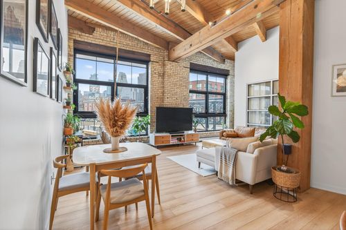 unit-205-404 Washington Ave N, Minneapolis, MN, 55401-2902 | Card Image