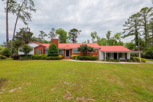 94 W Thigpen Ave, Lakeland, GA, 31635-1000 | Card Image