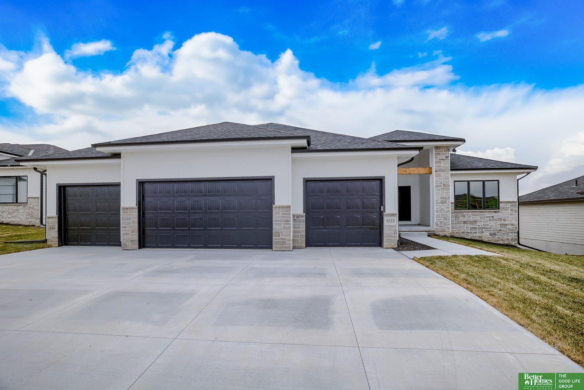 208th Ave, Elkhorn, NE 68022