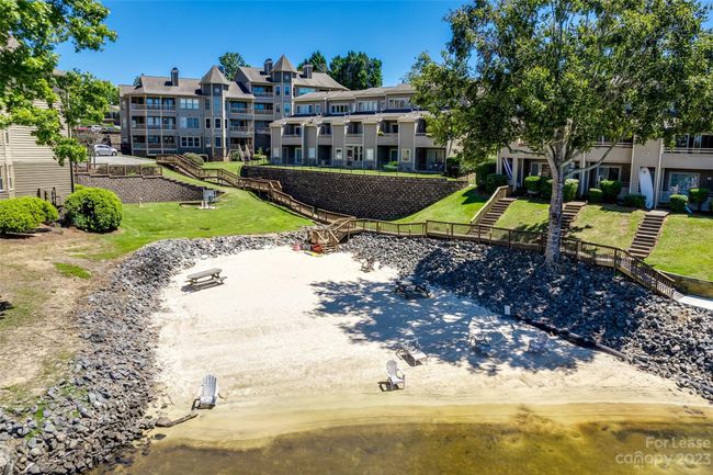 14055 Queens Harbor Rd, Townhouse with 3 bedrooms, 4 bathrooms and null parking in Charlotte NC | Image 19