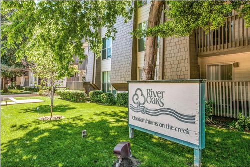 136-4859 Cedar Springs Rd, Dallas, TX, 75219-1213 | Card Image
