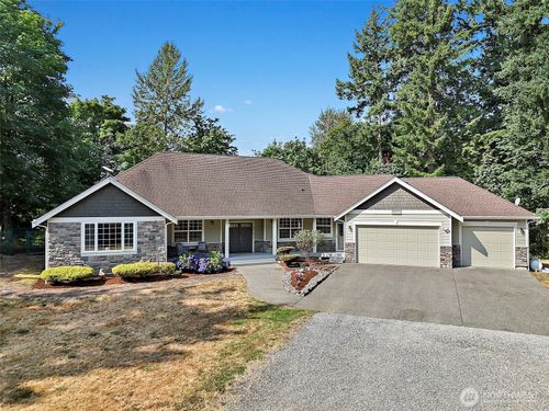 14333 196th Ave Se, Renton, WA, 98059-7840 | Card Image