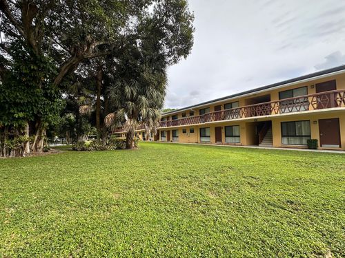 202-4320 Sw 6th St, Plantation, FL, 33317-4049 | Card Image