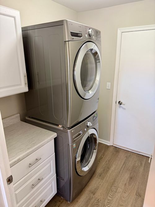 14137 Sterling Dr, Orland Park, IL, 60467-1415 | Card Image