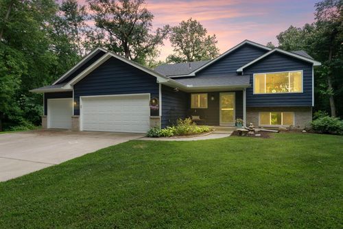 19025 30th St, Winsted, MN, 55395-6534 | Card Image