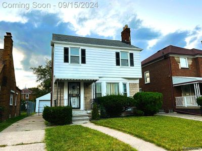 18041 Washburn Street, Home with 3 bedrooms, 1 bathrooms and null parking in Detroit MI | Image 1