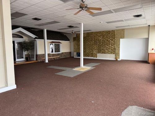 a-2000 N Telegraph Rd, Dearborn, MI, 48128-1252 | Card Image