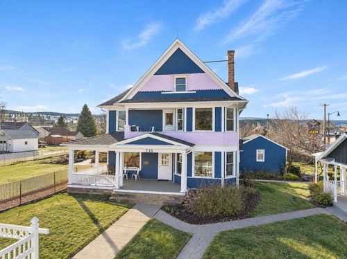 735 N 8th St, Spearfish, SD, 57783-2147 | Card Image